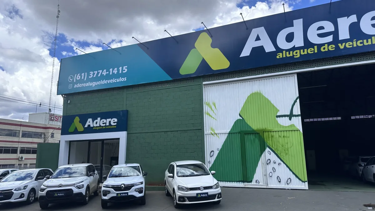 Frota de veículos disponíveis para aluguel na Adere